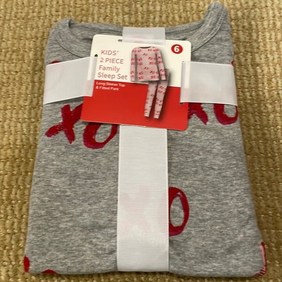 Target Other - New! NWT! Kids 2 piece sleep set pajama set